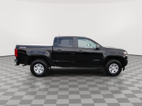 Used 2018 Chevrolet Colorado W/T w/ WT Convenience Package AWD/4WD image 4