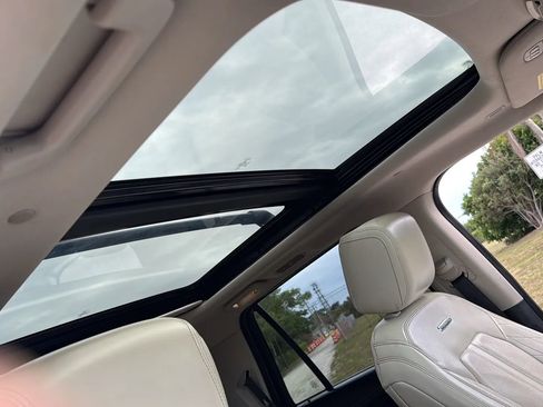 Used 2020 Ford Expedition Platinum RWD image 20