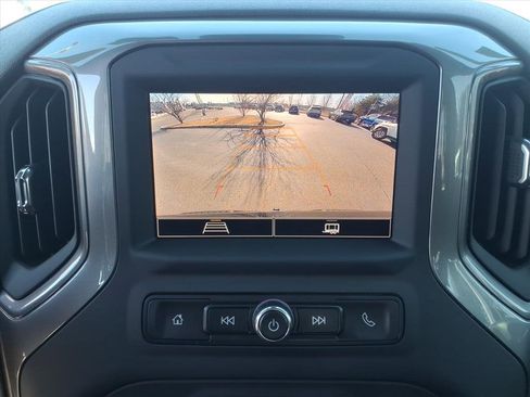 Used 2023 Chevrolet Silverado 1500 Custom Trail Boss image 10