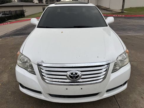 Used 2008 Toyota Avalon Limited image 2