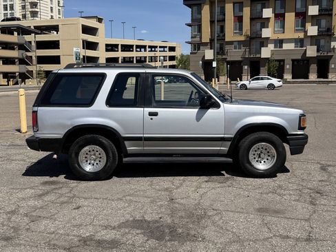 Used 1992 MAZDA Navajo 4WD image 6