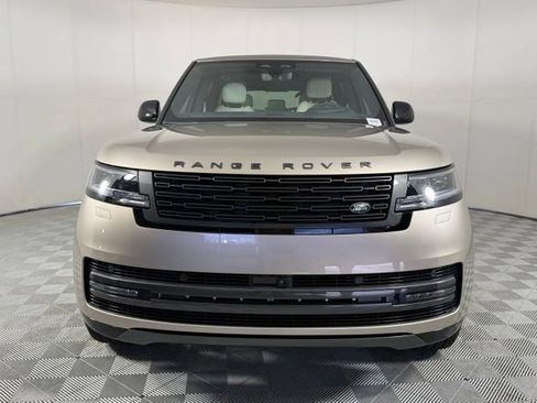 New 2026 Land Rover Range Rover Long Wheelbase SE AWD/4WD image 11