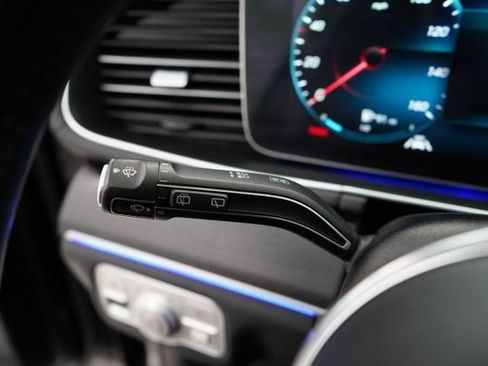 Used 2023 Mercedes-Benz GLS 450 4MATIC image 22