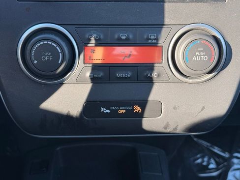 Used 2015 Nissan Leaf S w/ Charge Package image 23