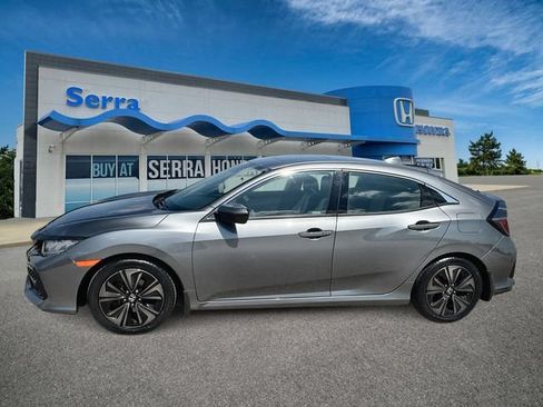 Used 2019 Honda Civic EX image 1
