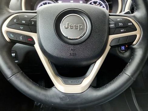 Used 2015 Jeep Cherokee Limited w/ Trailer Tow Group FWD image 57