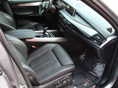 Used 2017 BMW X5 xDrive50i image 20