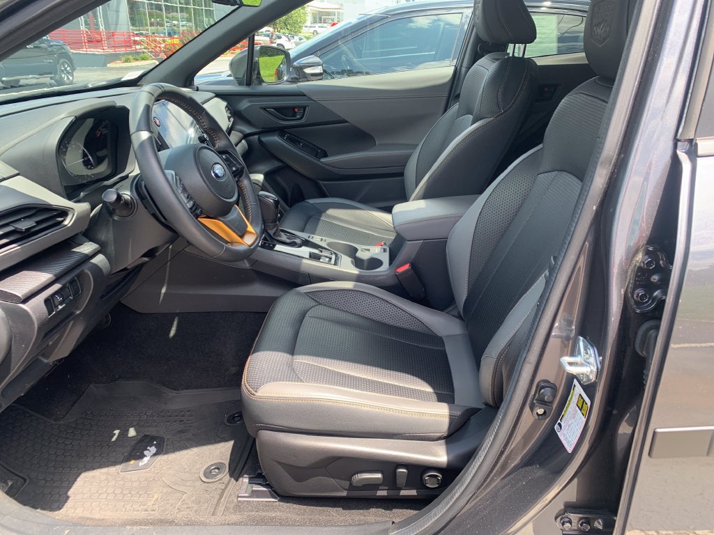 Used 2024 Subaru Crosstrek 2.5i Wilderness w/ Crosstrek Mirror Package AWD/4WD image 9