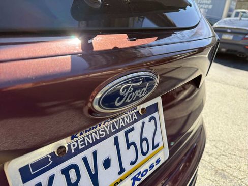 Used 2018 Ford Escape S image 28