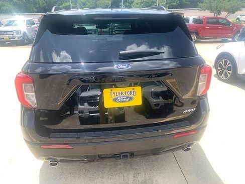Used 2024 Ford Explorer ST-Line w/ Class IV Trailer Tow Package image 8