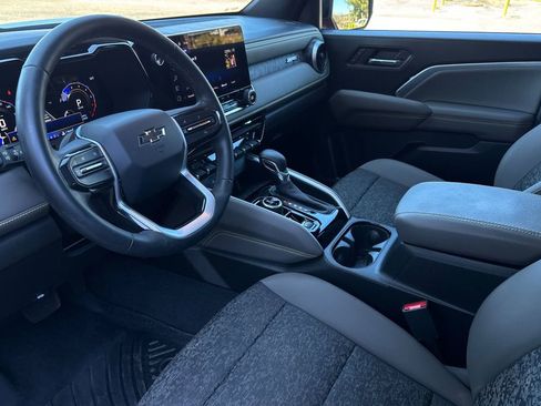 Certified 2024 Chevrolet Colorado ZR2 w/ Safety Package image 10