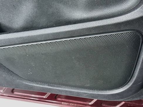 Used 2018 Lincoln MKC Reserve w/ Lincoln MKC Climate Package FWD image 19