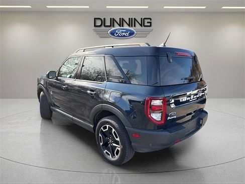 Used 2021 Ford Bronco Sport Outer Banks image 2