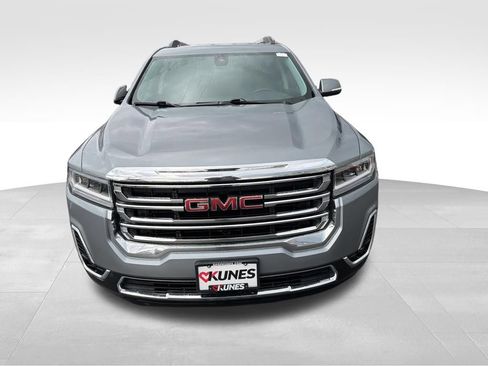 Used 2023 GMC Acadia SLT AWD/4WD image 3