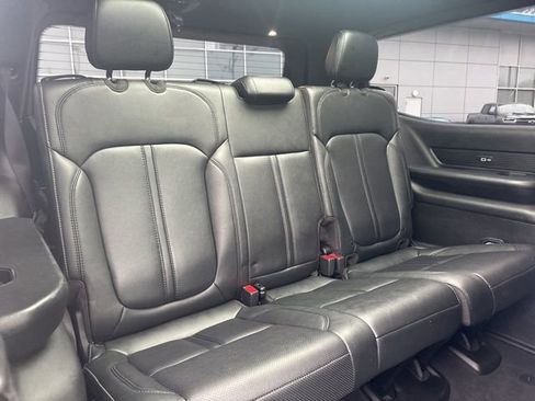 Used 2023 Jeep Wagoneer Series II image 20