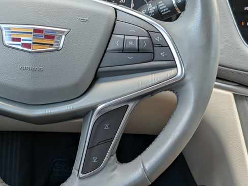 Used 2025 Cadillac XT5 Premium Luxury w/ Technology Package FWD image 27