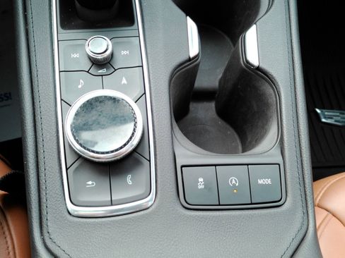 Certified 2019 Cadillac XT4 Premium Luxury AWD/4WD image 27
