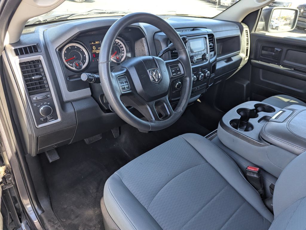 Used 2018 RAM 1500 ST w/ SXT Appearance Group AWD/4WD image 23