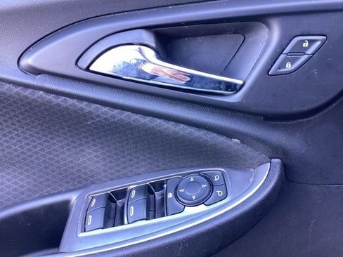 Used 2020 Chevrolet Malibu RS w/ LPO, Convenience Package 1 image 10