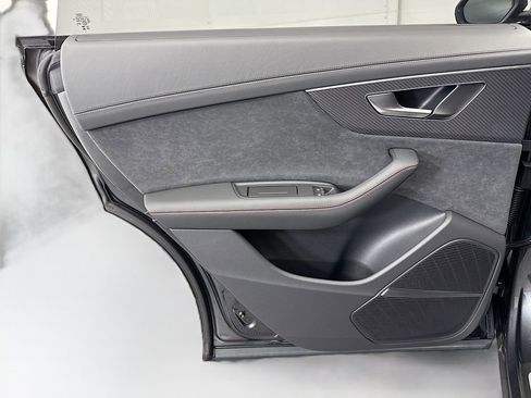 New 2026 Audi Q8 Prestige image 25