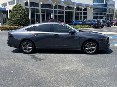 Certified 2023 Honda Accord EX image 3