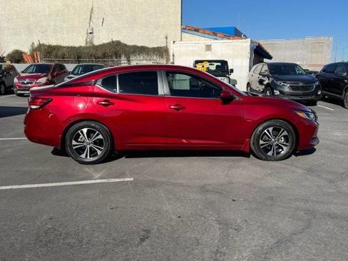 Used 2023 Nissan Sentra SV FWD image 2