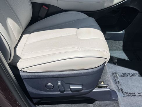 Certified 2024 Hyundai Palisade Calligraphy AWD/4WD image 18