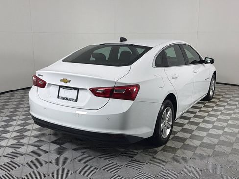 Used 2023 Chevrolet Malibu LS w/ Driver Confidence Package FWD image 5