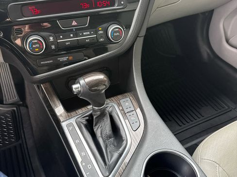 Used 2015 Kia Optima EX w/ EX Premium Package image 29