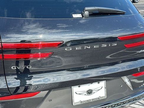 Certified 2026 Genesis GV70 2.5T Advanced image 22