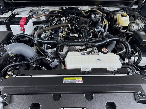 Used 2024 Toyota Tacoma 2WD Double Cab image 30