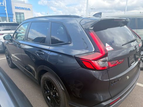 Used 2026 Honda CR-V Sport Touring image 8