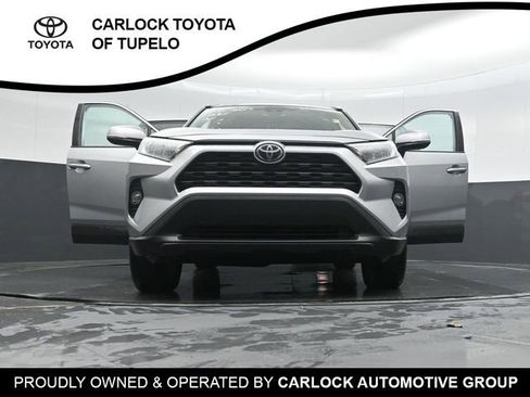 Used 2019 Toyota RAV4 XLE Premium image 37