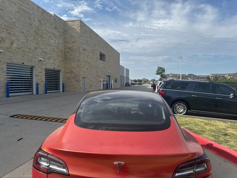 Used 2022 Tesla Model 3 Standard Range RWD image 4