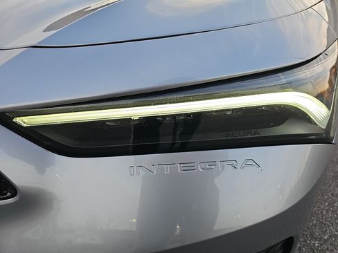 Certified 2025 Acura Integra image 29