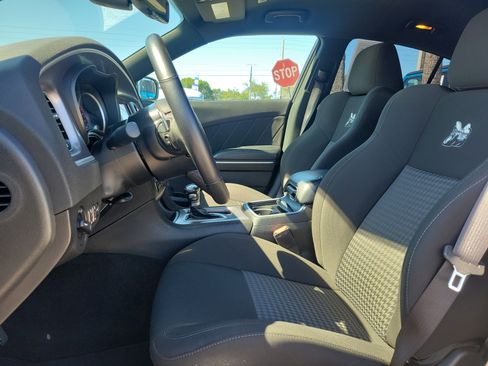 Used 2022 Dodge Charger Scat Pack RWD image 14