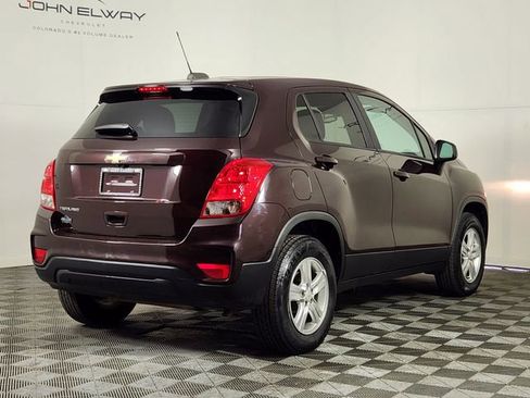 Used 2020 Chevrolet Trax LS w/ Tint and Cruise Package AWD/4WD image 7