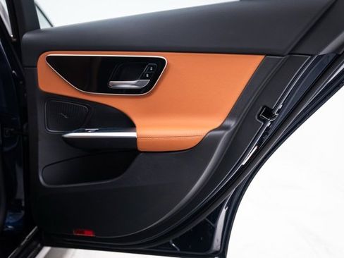 Used 2023 Mercedes-Benz C 300 4MATIC Sedan image 24