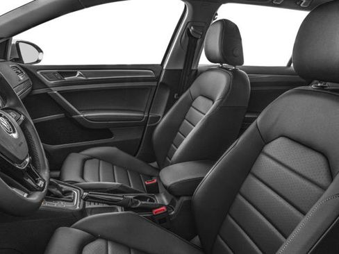 Used 2018 Volkswagen Golf Alltrack AWD/4WD image 9