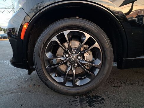 Used 2022 Dodge Durango GT image 28