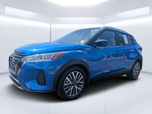 Used 2024 Nissan Kicks SV FWD image 7