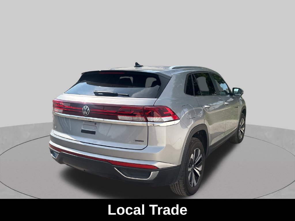 Used 2025 Volkswagen Atlas Cross Sport SE AWD/4WD image 6