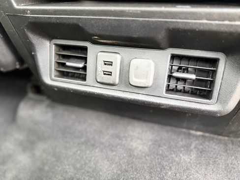 Used 2021 Chevrolet Silverado 1500 RST w/ Convenience Package II image 10