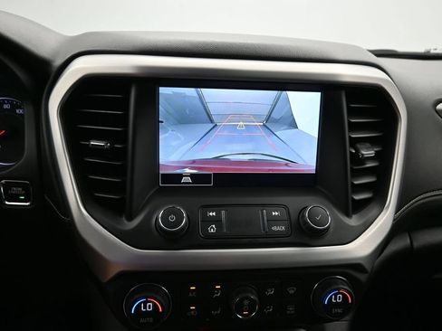 Certified 2023 GMC Acadia SLT FWD image 18