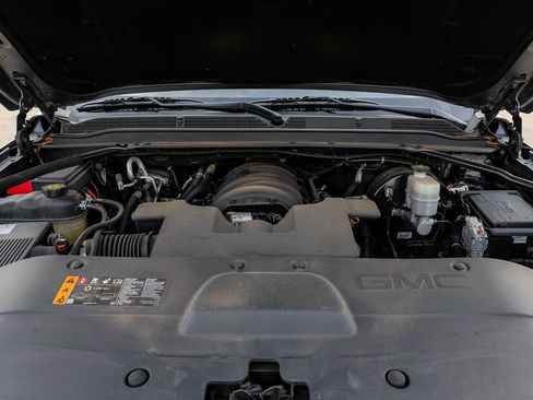 Used 2019 GMC Yukon XL Denali w/ Denali Ultimate Package image 60