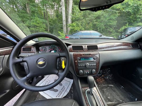 Used 2016 Chevrolet Impala LTZ image 15