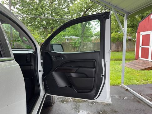 Used 2019 GMC Canyon SLE AWD/4WD image 28