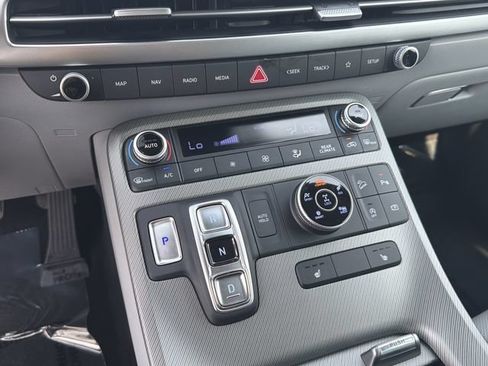 Certified 2024 Hyundai Palisade SEL AWD/4WD image 31
