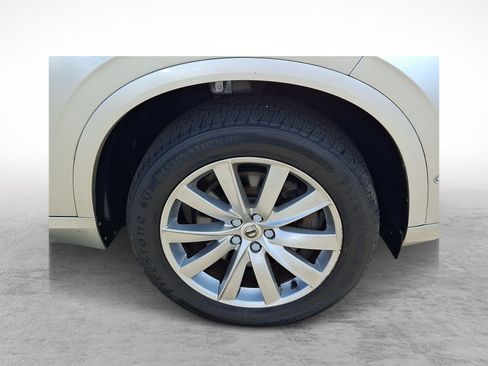 Used 2018 Volvo XC90 T6 Momentum w/ Convenience Package AWD/4WD image 9