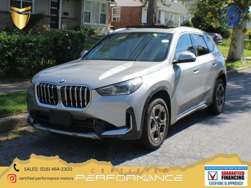 Used 2025 BMW X1 xDrive28i AWD/4WD image 1